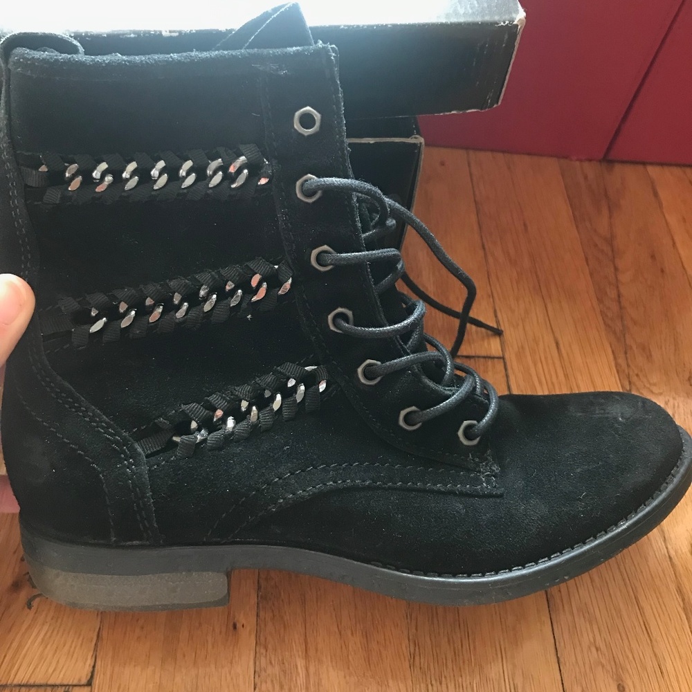 Lavorazione Artigianale Black Leather Ankle Boots